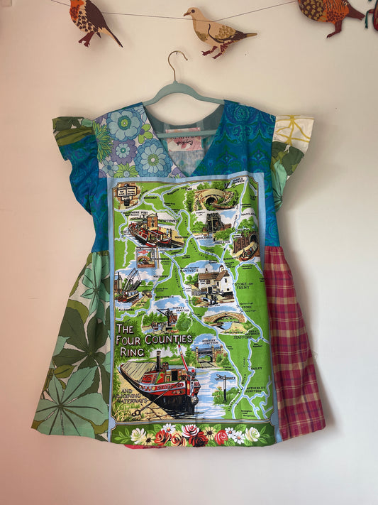 Narrow Boat Mini Joy Dress  - Size Large