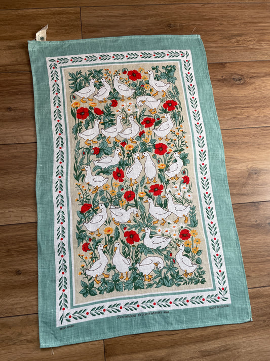 Tea Towel Kit - Geese Party