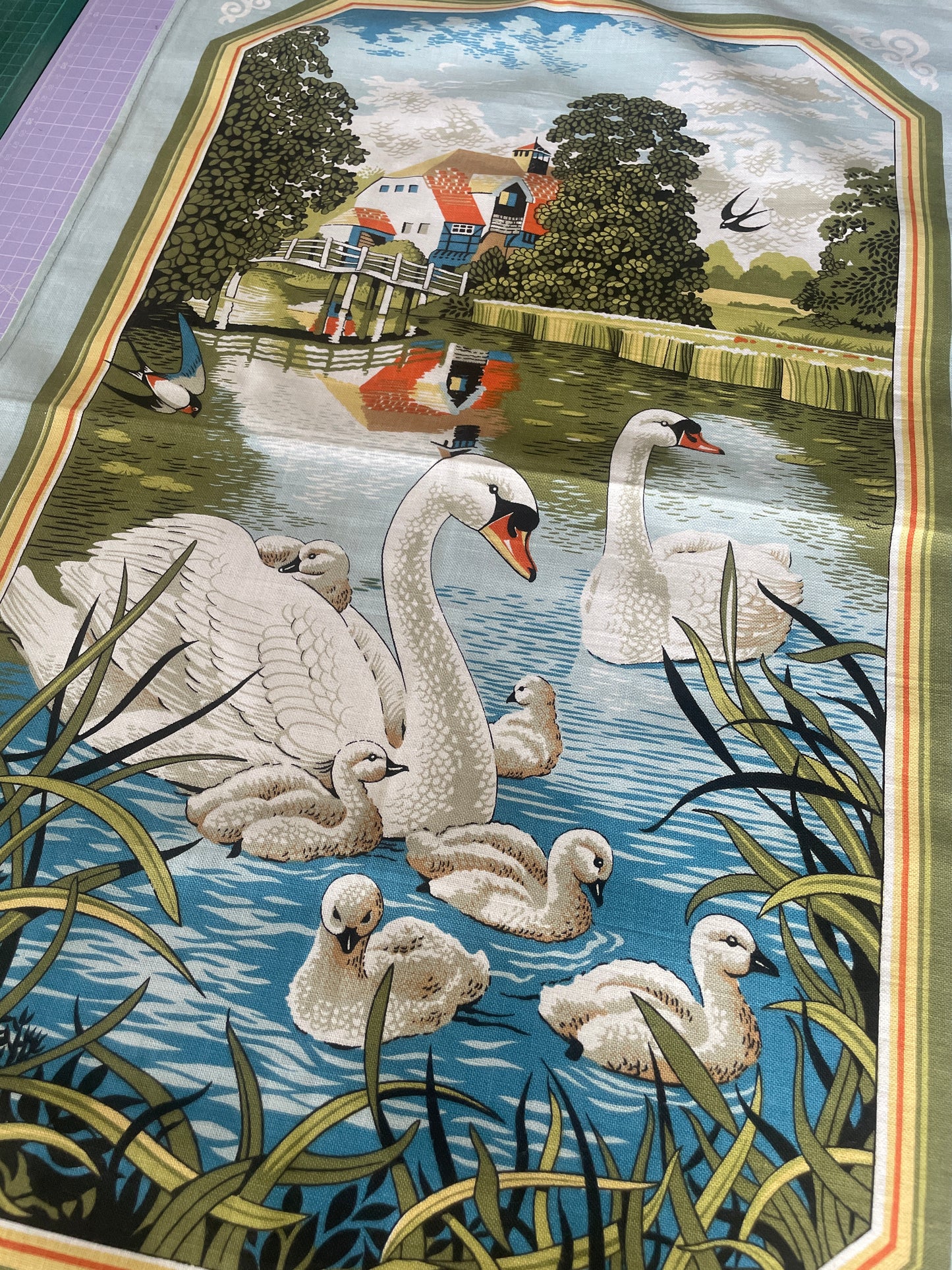 Tea Towel Kit - Swan Family