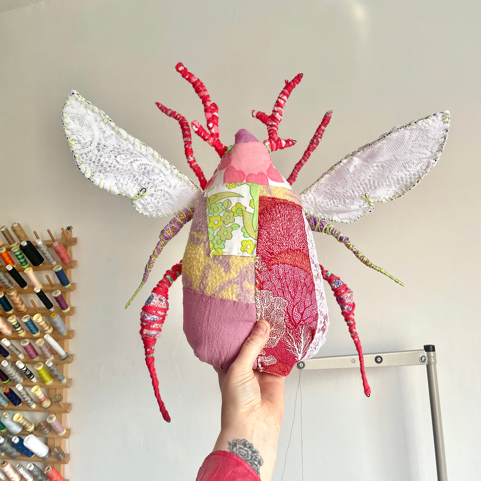 Scrappy Beetle Bug Online Tutorial – AFRAYED Upcycling