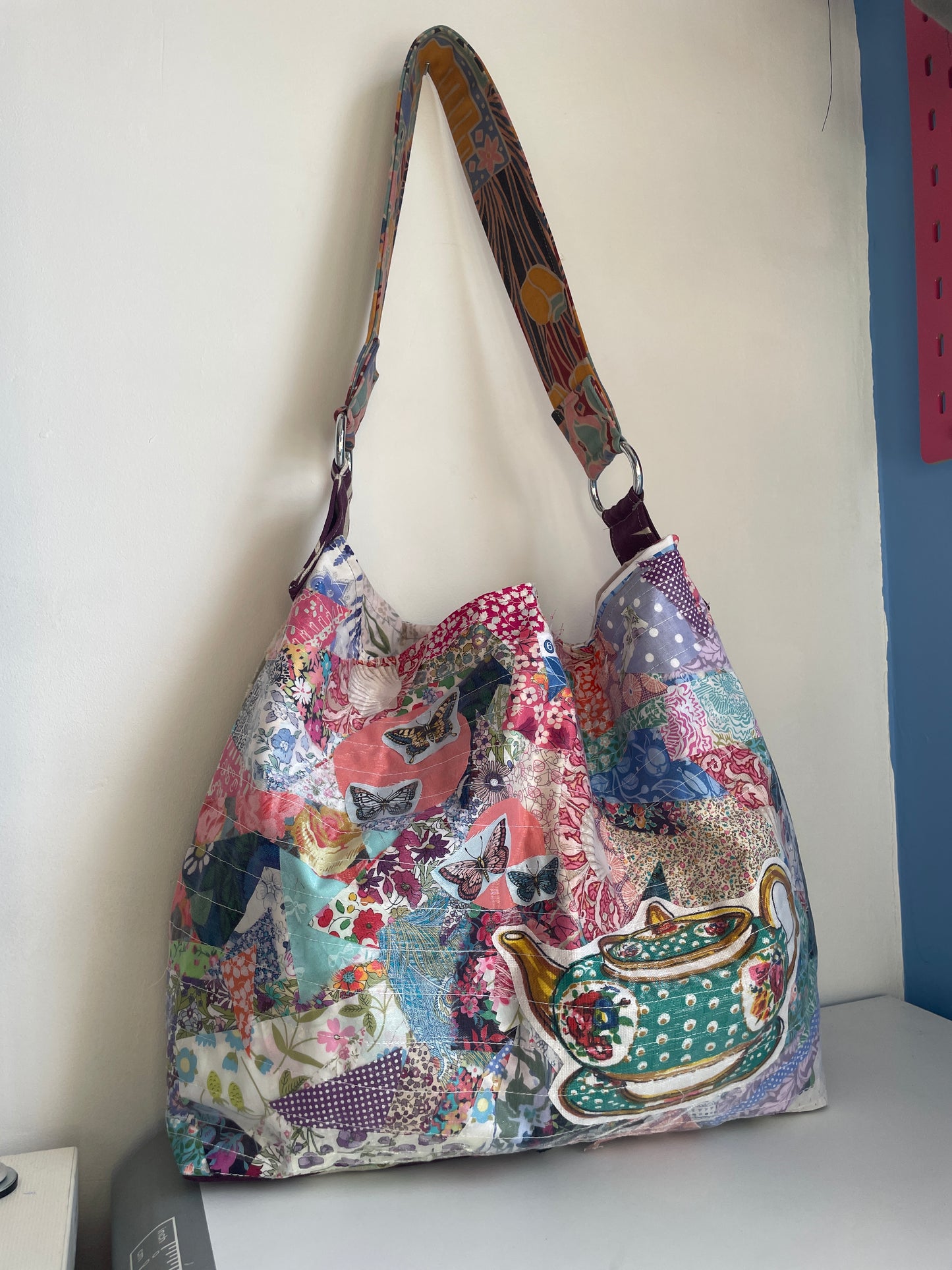 Scrappy Patch Bag Online Pattern + Fabric Patch Tutorial